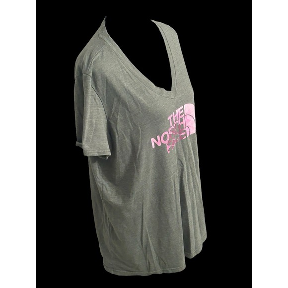 The North Face Classic Fit Women's XL V neck T-Shirt Pink Logo Extra Large‎ - Picture 3 of 6